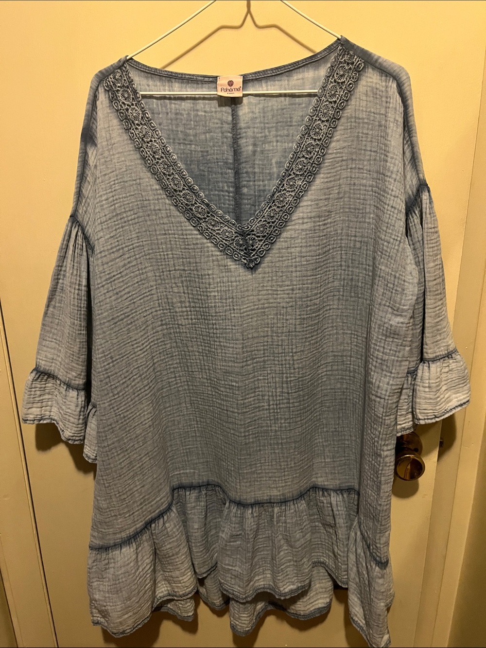 Light Blue V-Neck Gauze Tunic with Lace Trim